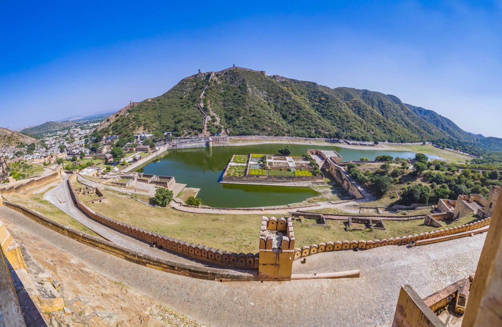 4 nights Short Golden Triangle Sojourn Trip in India for 4 days. - Image 2