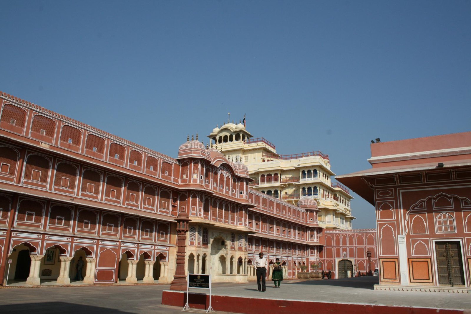 4 nights Short Golden Triangle Sojourn Trip in India for 4 days. - Image 4