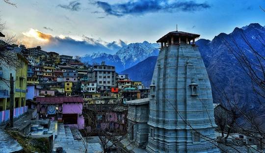 Popular Hill Stations